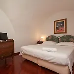 Zodiacus Aparthotel
