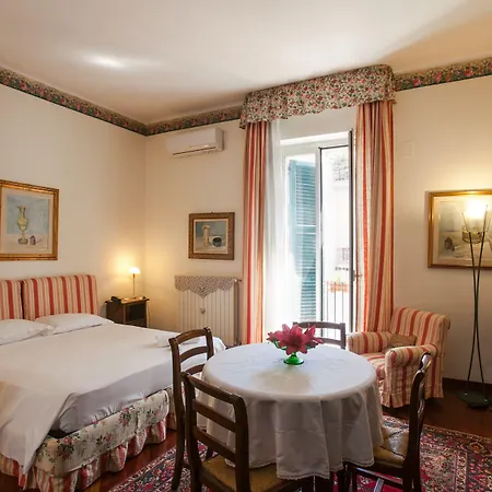 Zodiacus Apartmanhotel 4*