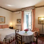 Zodiacus Aparthotel 4*