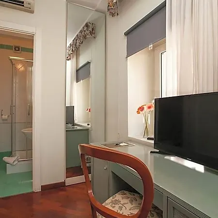 Zodiacus Apartahotel