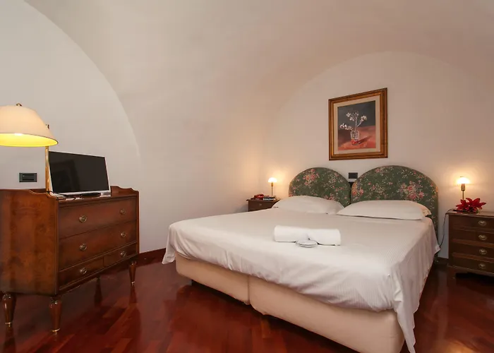 Zodiacus מלון דירות