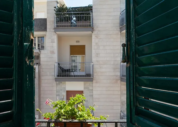 Zodiacus Apartmanhotel 4*